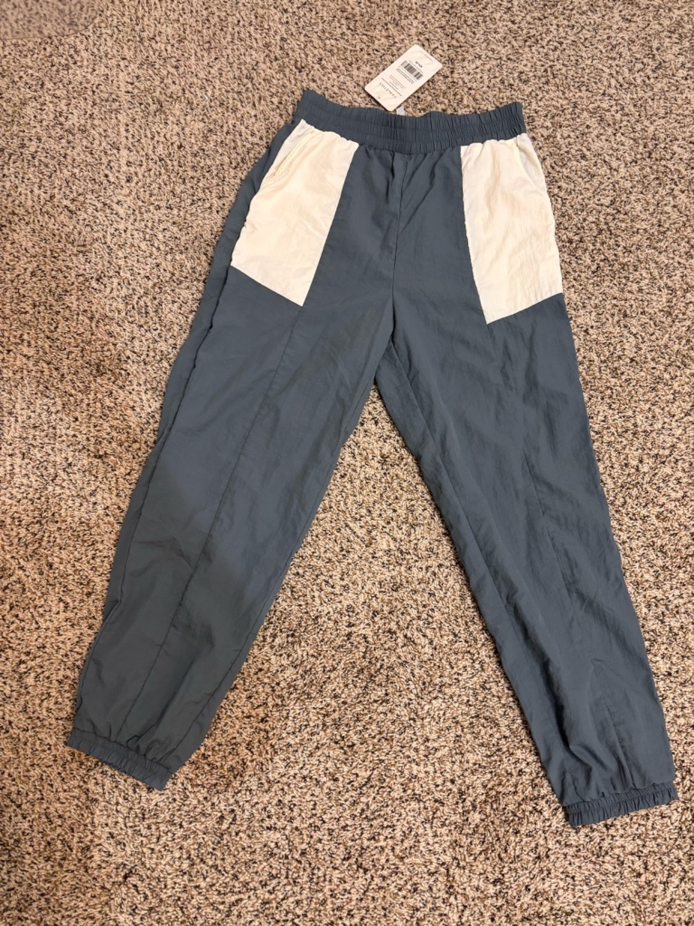Fabletics Color Block Tracksuit - Picture 5 of 6